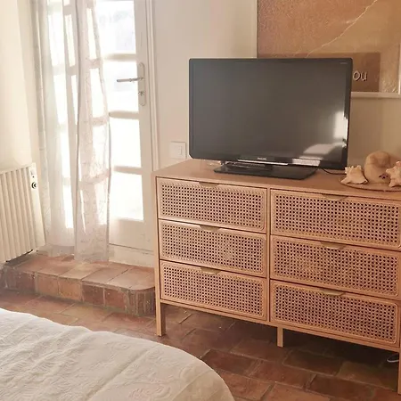 Maison Climatisee Avec Grand Jardin, Proche Et Commerces - Fr-1-610-102 Bormes-les-Mimosas